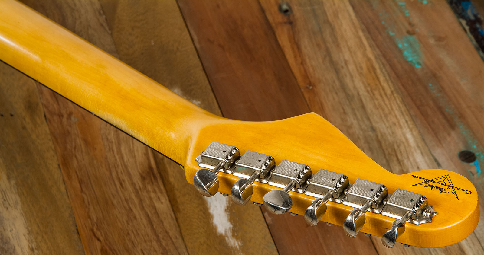 Fender Custom Shop Strat 1964 Rw #r114936 - Journeyman Relic 3-color Sunburst - Guitare Électrique Forme Str - Variation 6