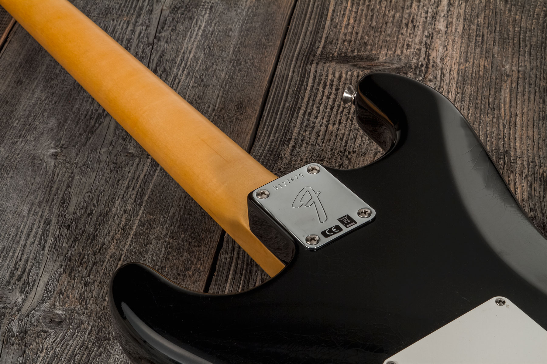 Fender Custom Shop Strat 1969 3s Trem Mn #r127670 - Closet Classic Black - Guitare Électrique Forme Str - Variation 5