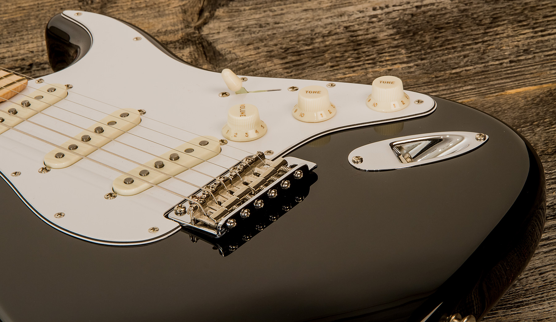 Fender Custom Shop Strat 1969 3s Trem Mn #r123423 - Nos Black - Guitare Électrique Forme Str - Variation 3