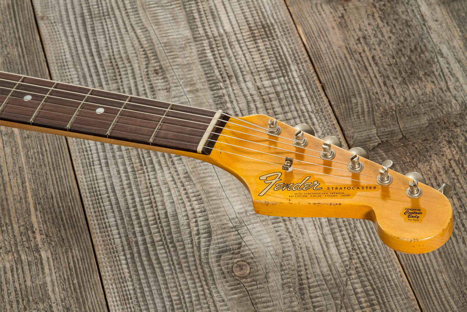 Fender Custom Shop Strat Late 1964 3s Trem Rw #cz569756 - Relic Target 3-color Sunburst - Guitare Électrique Forme Str - Variation 8