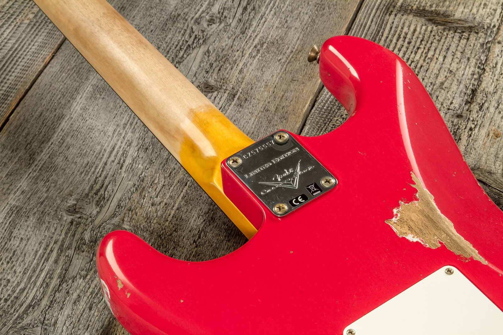 Fender Custom Shop Strat Late 1964 Trem 3s Rw #cz575557 - Relic Aged Fiesta Red - Guitare Électrique Forme Str - Variation 5