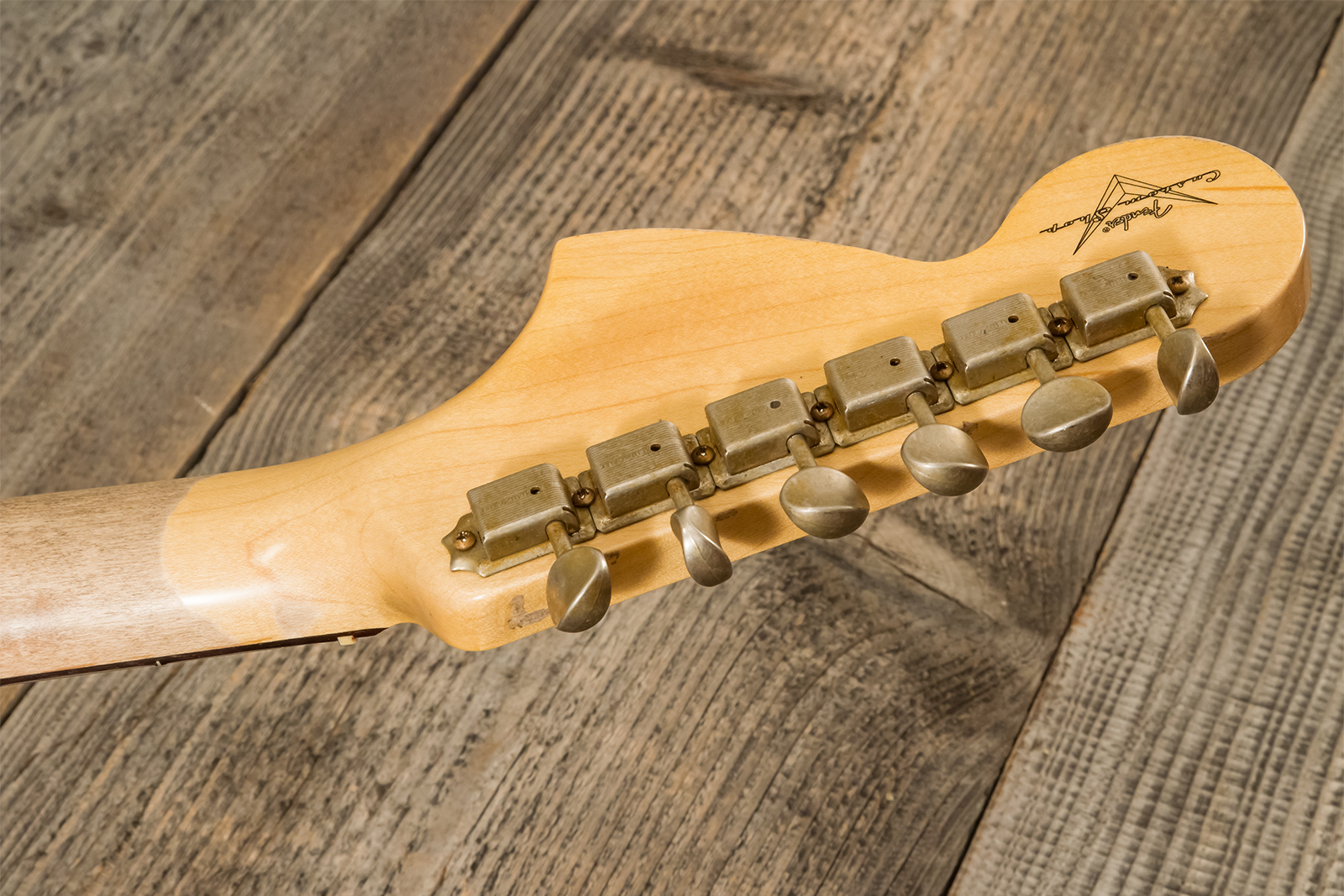 Fender Custom Shop Strat Michael Landau 1968 Signature Trem 3s #r138684 - Relic Black - Guitare Électrique Forme Str - Variation 11