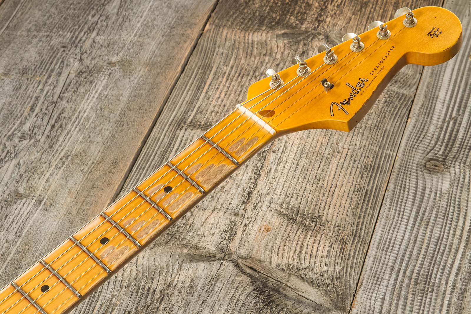 Fender Custom Shop Strat Tomatillo Special 3s Trem Mn #cz571096 - Relic Aged Ice Blue Metallic - Guitare Électrique Forme Str - Variation 9