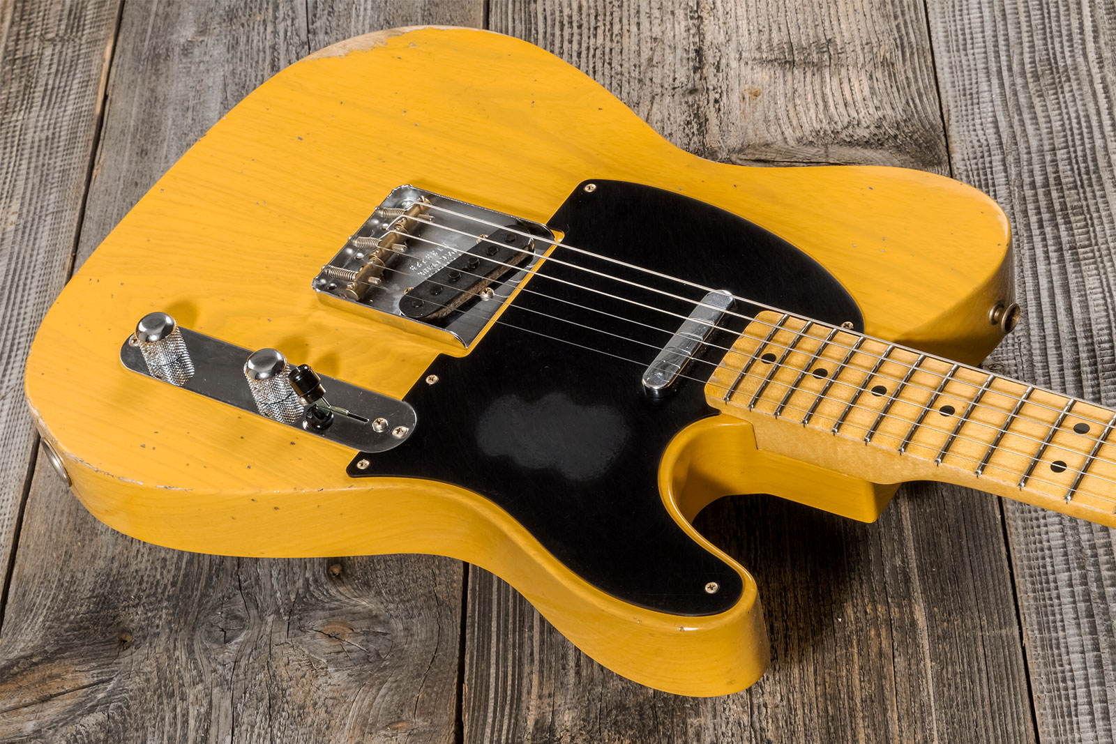 Fender Custom Shop Tele 1952 2s Ht Mn #r135225 - Relic Aged Buttercotch Blonde - Guitare Électrique Forme Tel - Variation 2