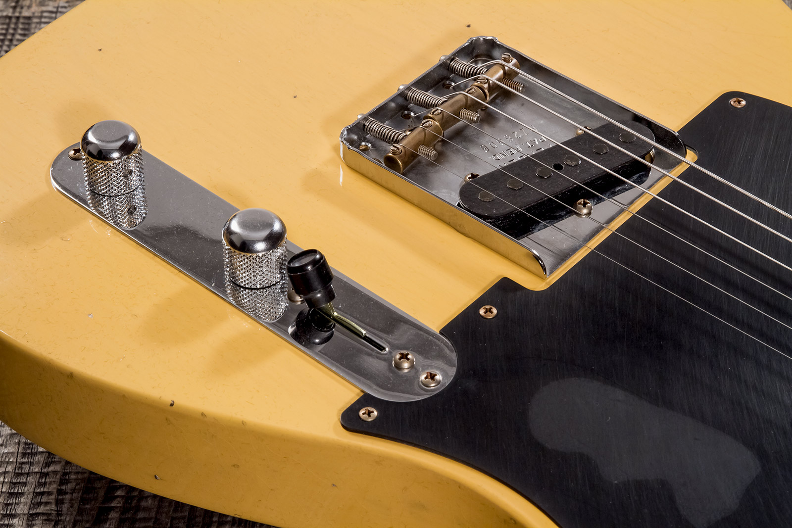 Fender Custom Shop Tele 1953 2s Ht Mn #r128606 - Journeyman Relic Aged Nocaster Blonde - Guitare Électrique Forme Tel - Variation 4