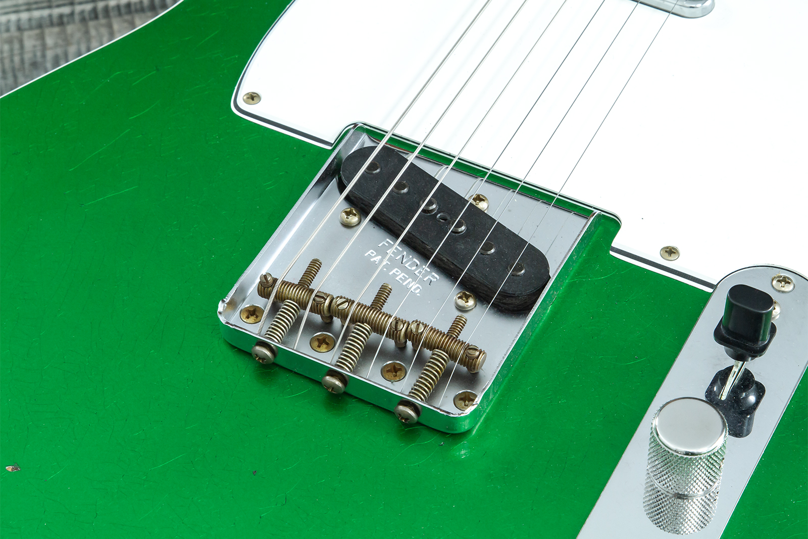 Fender Custom Shop Tele 1959 Vintage Custom 2s Ht Rw #r147917 - Journeyman Relic Candy Green - Guitare Électrique Forme Tel - Variation 5