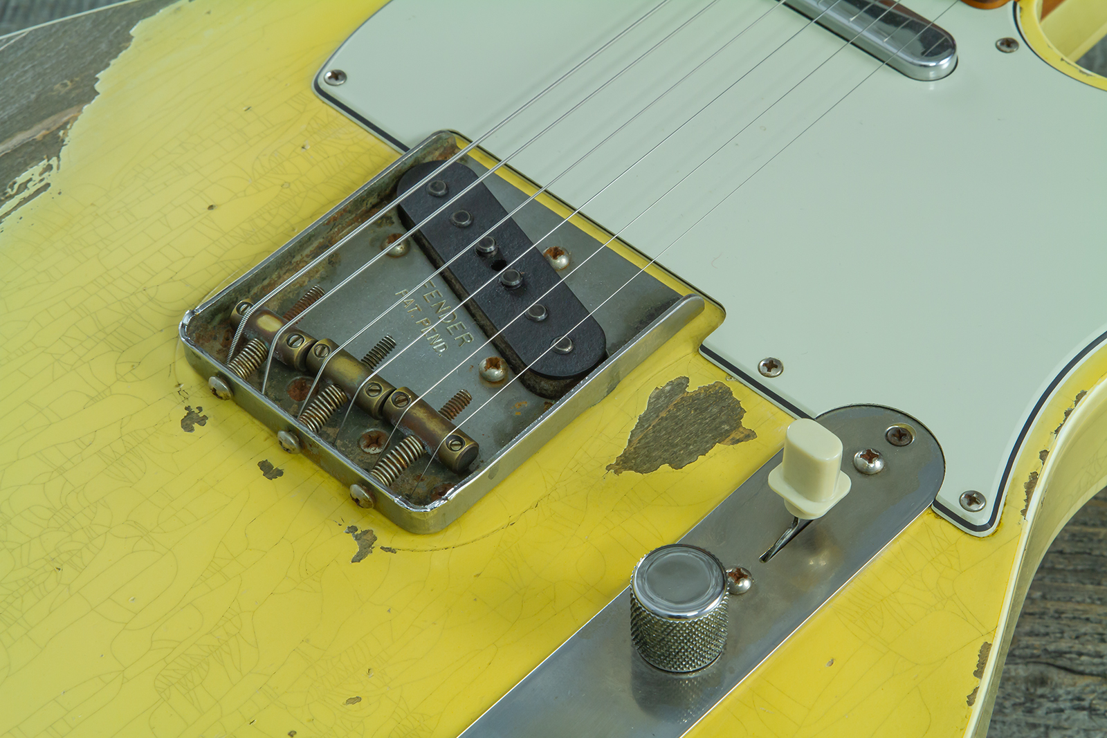 Fender Custom Shop Tele 1960 Custom Mb D.wilson 2s Ht Rw #cz547696 - Heavy Relic Aged Vintage White - Guitare Électrique Forme Tel - Variation 4