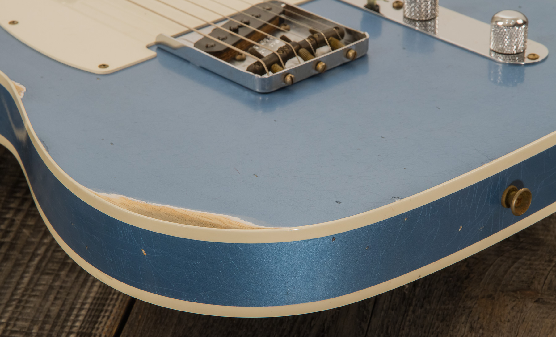 Fender Custom Shop Tele Custom Tomatillo 2s Ht Mn #r110879 - Relic Lake Placid Blue - Guitare Électrique Forme Tel - Variation 7