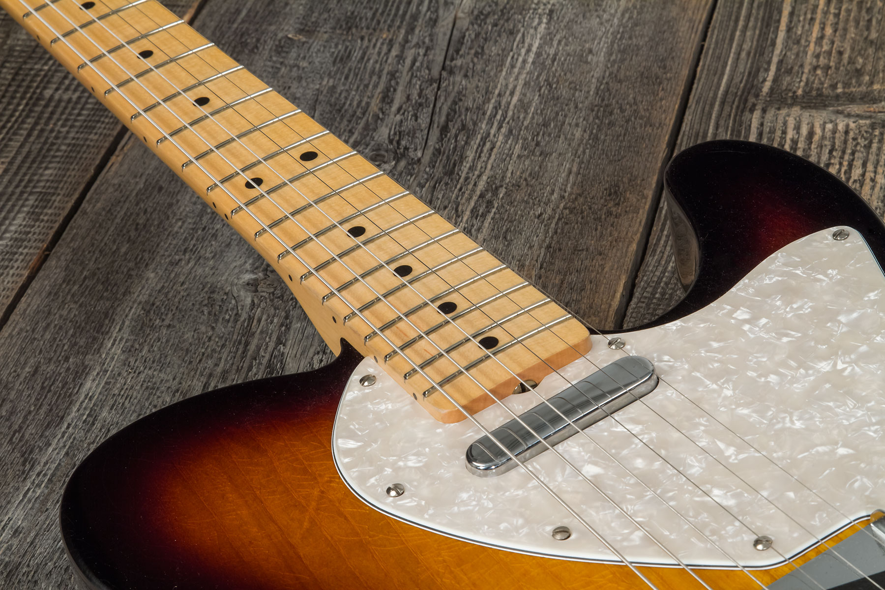 Fender Custom Shop Tele Thinline '50s 2s Ht Mn #r128616 - Closet Classic 2-color Sunburst - Guitare Électrique Forme Tel - Variation 4