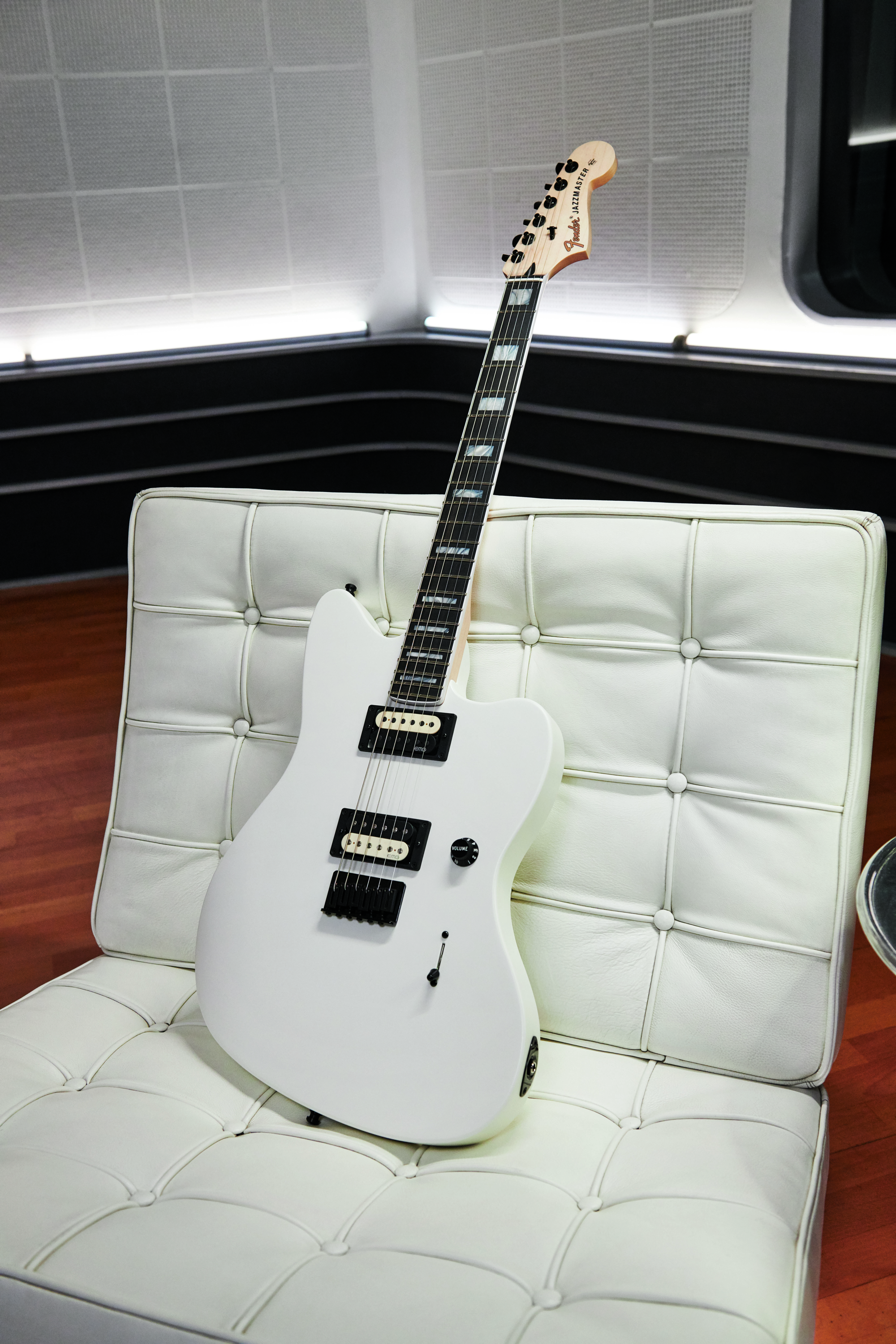 Fender Jim Root Jazzmaster V4 Mex Signature Hh Emg Ht Eb - Artic White - Guitare Électrique RÉtro Rock - Variation 5