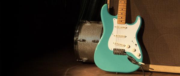 Guitare électrique Fender, Fender Vintera Stratocaster