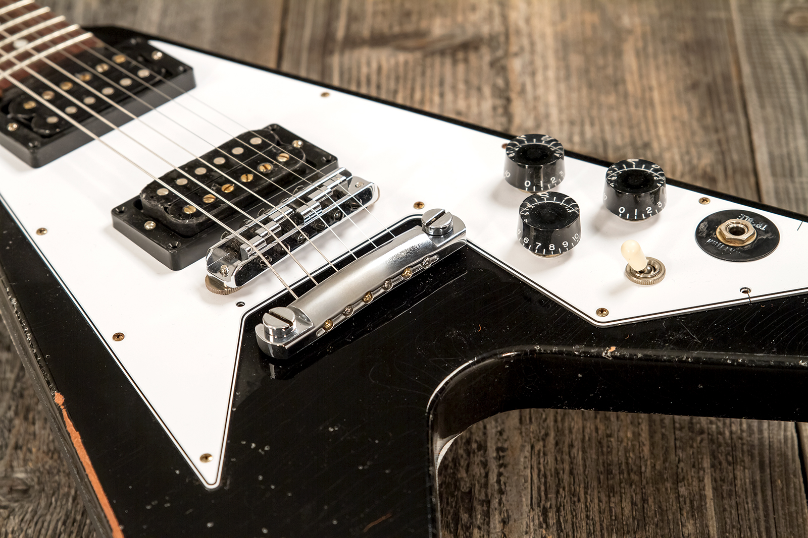 Gibson Custom Shop Kirk Hammett Flying V 1979 2h Ht Rw - Murphy Lab Aged Ebony - Guitare Électrique MÉtal - Variation 6