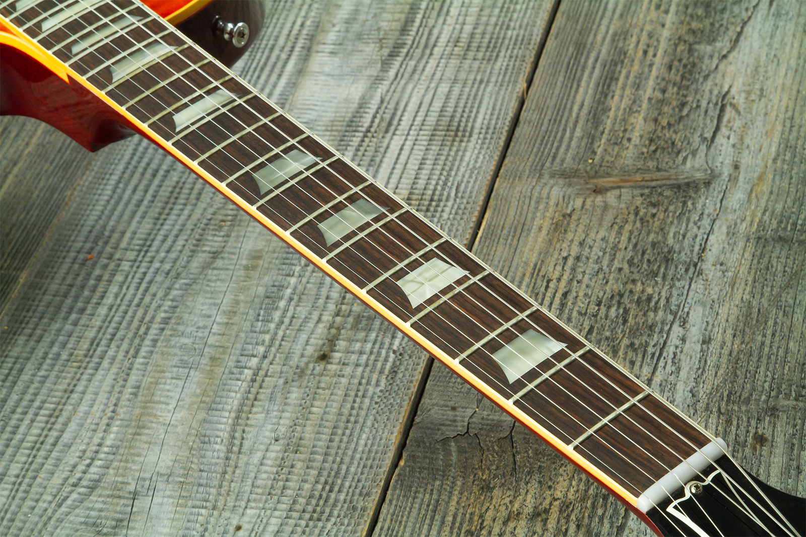 Gibson Custom Shop Les Paul Standard 1960 Reissue 2h Ht Rw #04495 - Vos Tangerine Burst - Guitare Électrique Single Cut - Variation 5