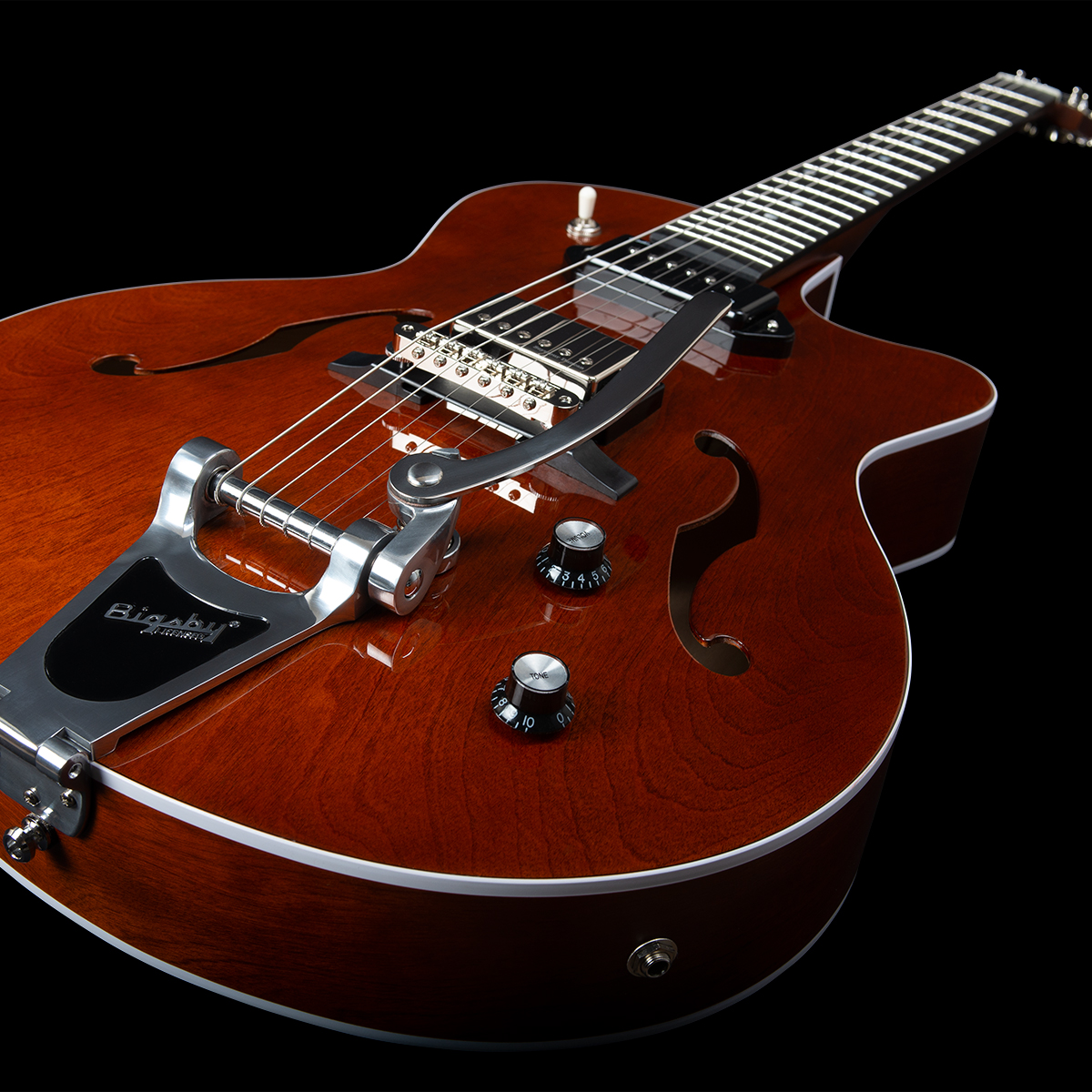 Godin 5th Avenue Uptown Custom Bigsby Hs Cw - Havana Burst - Guitare Électrique 3/4 Caisse & Jazz - Variation 4