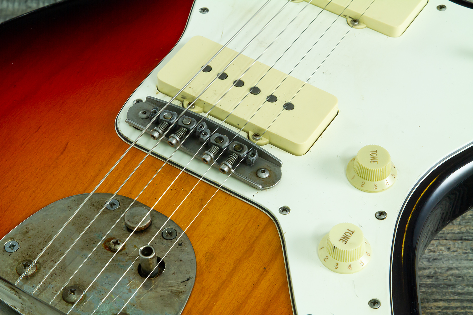Haar Guitars Trad Jm 2s Fralin #43593 - Aged 3 Tone Sunburst - Guitare Électrique RÉtro Rock - Variation 7