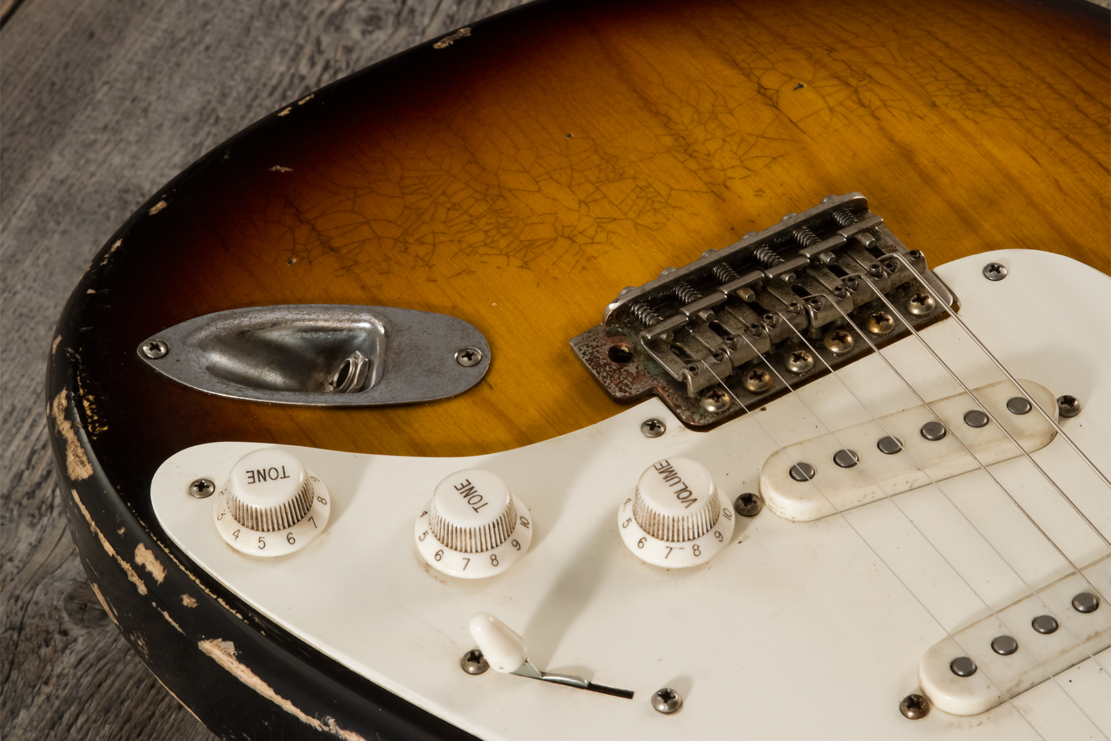 Haar Guitars Trad S 3s Lindy Fralin Trem Mn #42272 - Aged 2-tone Tobacco - Guitare Électrique Forme Str - Variation 4