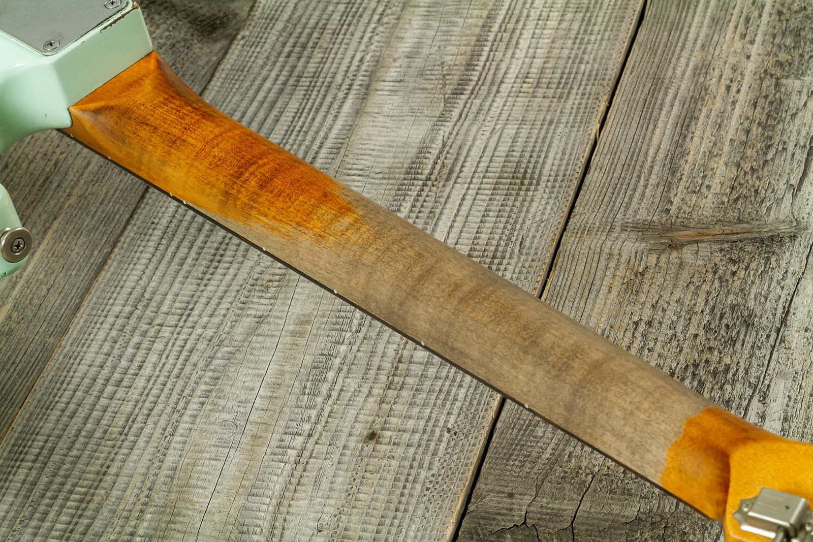 Haar Guitars Trad S 3s Lindy Fralin Trem Rw #43487 - Aged Surf Green - Guitare Électrique Forme Str - Variation 9