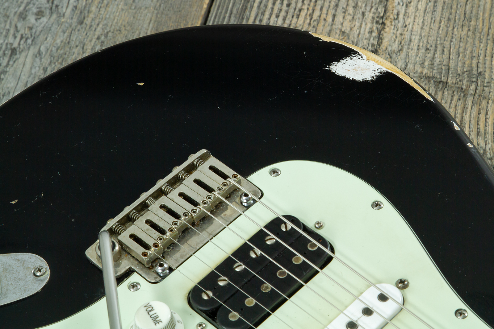 Haar Guitars Trad S Hss Amber Trem Rw #43517 - Aged Black - Guitare Électrique Forme Str - Variation 3