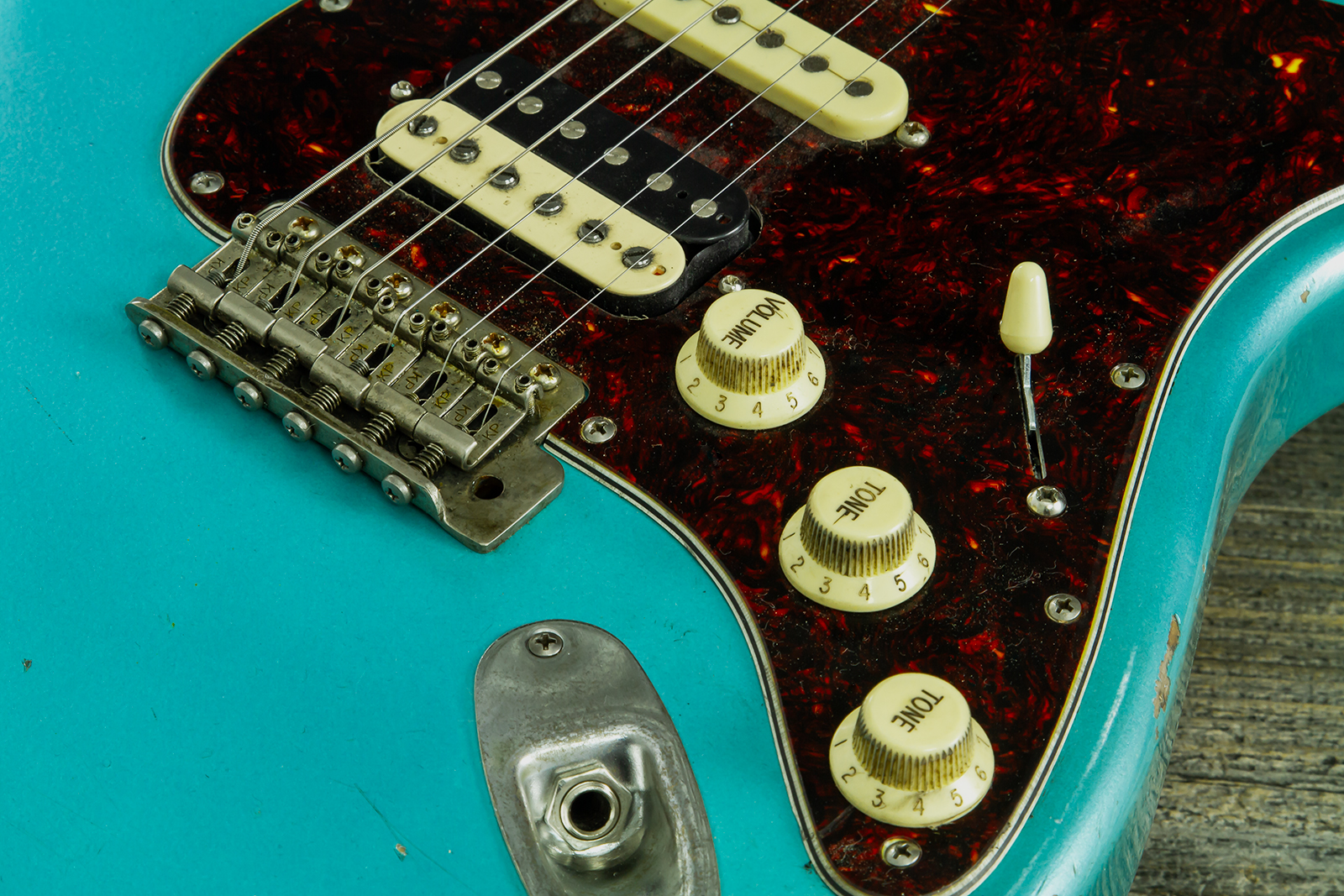 Haar Guitars Trad S Hss Lindy Fralin Trem Rw #43592 - Aged Teal Green Metallic - Guitare Électrique Forme Str - Variation 6