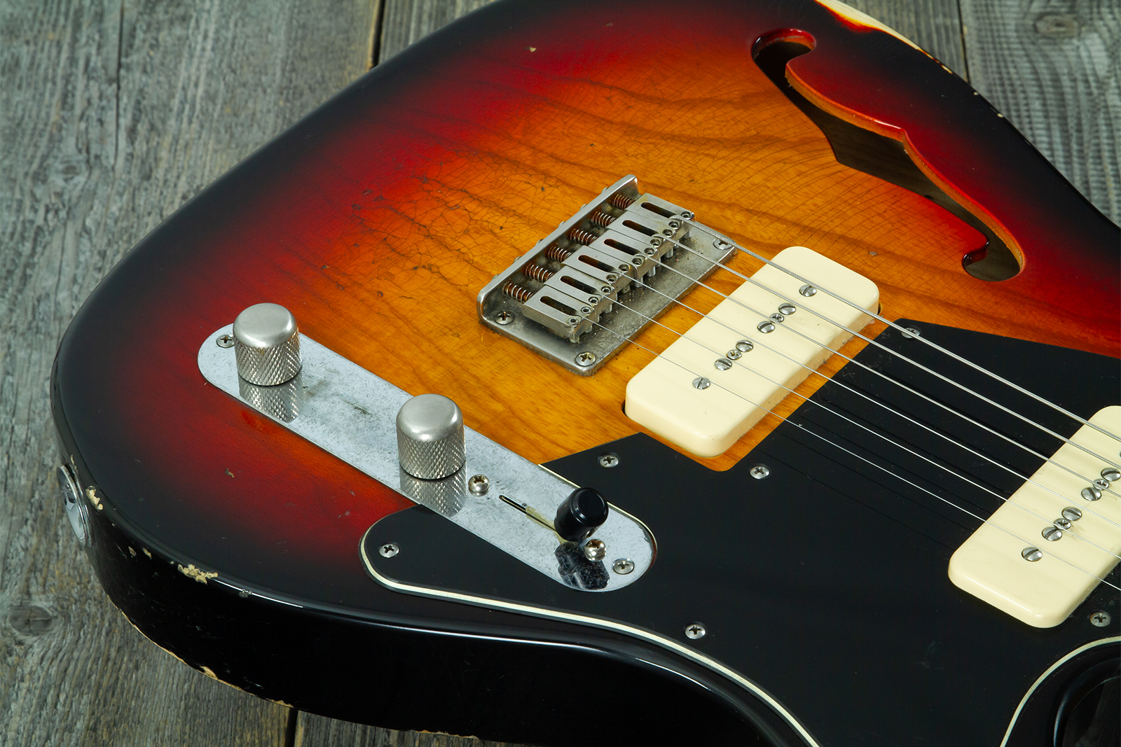 Haar Guitars Trad T Thinline 2s P90 Lindy Fralin Rw #43668 - Aged 3 Tone Sunburst - Guitare Électrique Forme Tel - Variation 4