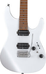 Guitare électrique forme str Ibanez AZ2402 PWF Prestige Japan - Pearl white flat