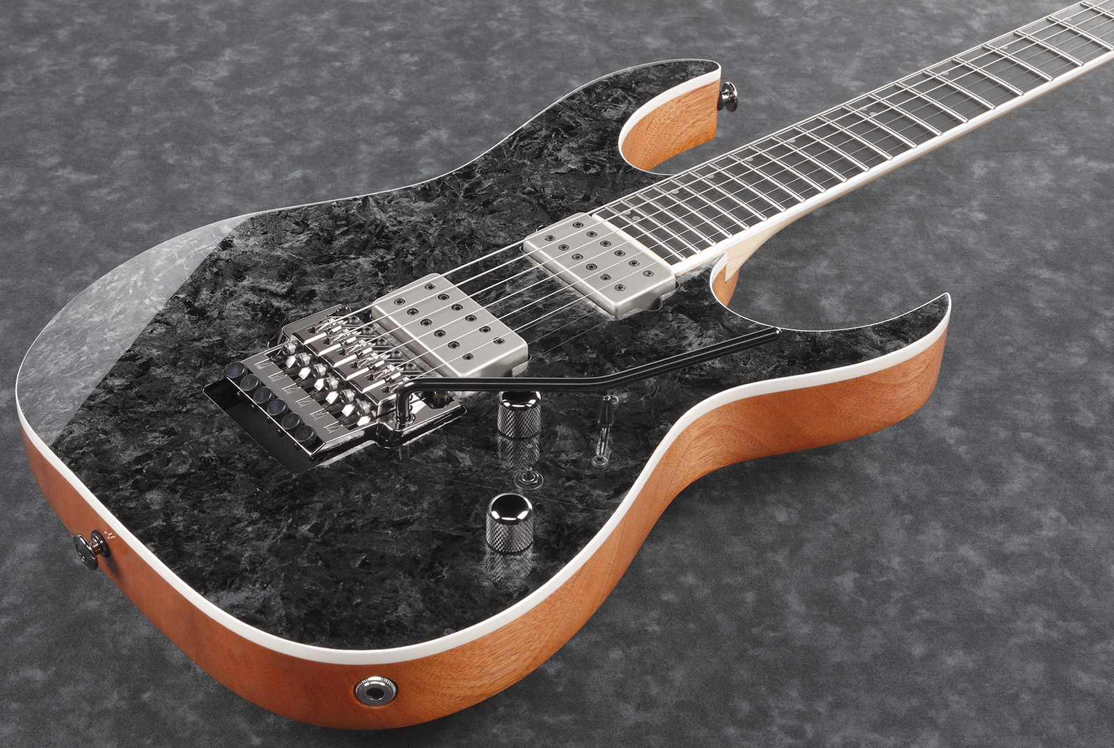 Ibanez Rg5320r Csw Prestige Jap 2h Dimarzio Fr Rw - Cosmic Shadow - Guitare Électrique Forme Str - Variation 2