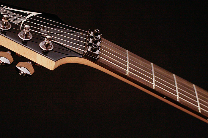Ibanez S520 Wk Standard Hh Fr Jat - Weathered Black - Guitare Électrique Forme Str - Variation 2