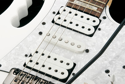 Ibanez Steve Vai Jem555 Wh Hsh Fr Rw - White - Guitare Électrique Forme Str - Variation 2