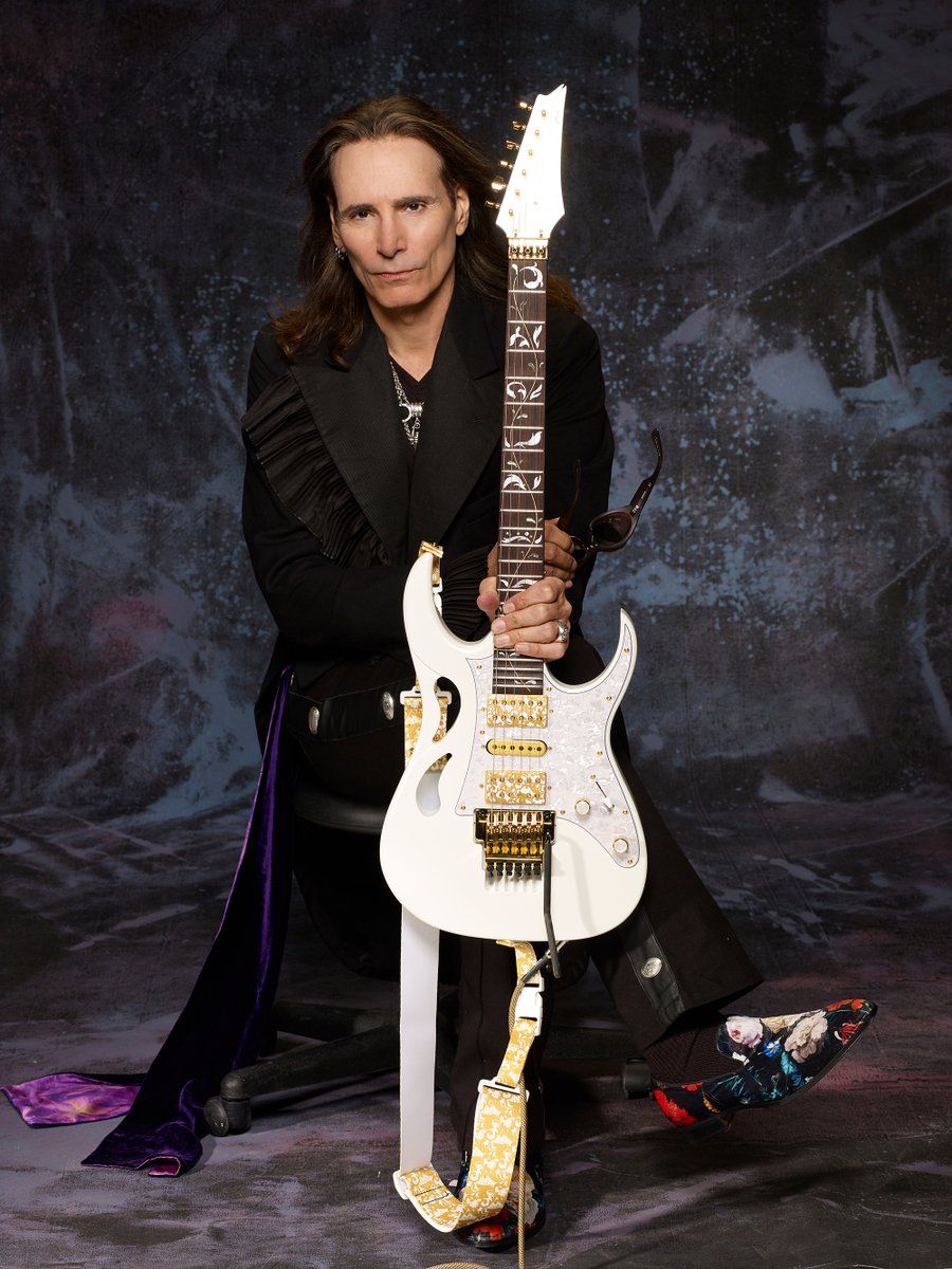 Ibanez Steve Vai Pia3761 Slw Signature Jap Hh Dimarzio Fr Rw - Stallion White - Guitare Électrique Forme Str - Variation 6