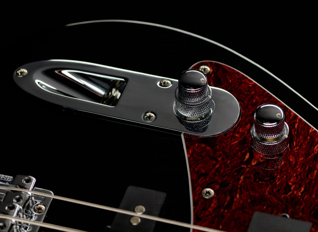 Ibanez Tmb100l Bk Standard Talman Bass Lh Gaucher Active Jat - Black - Basse Électrique Solid Body - Variation 2