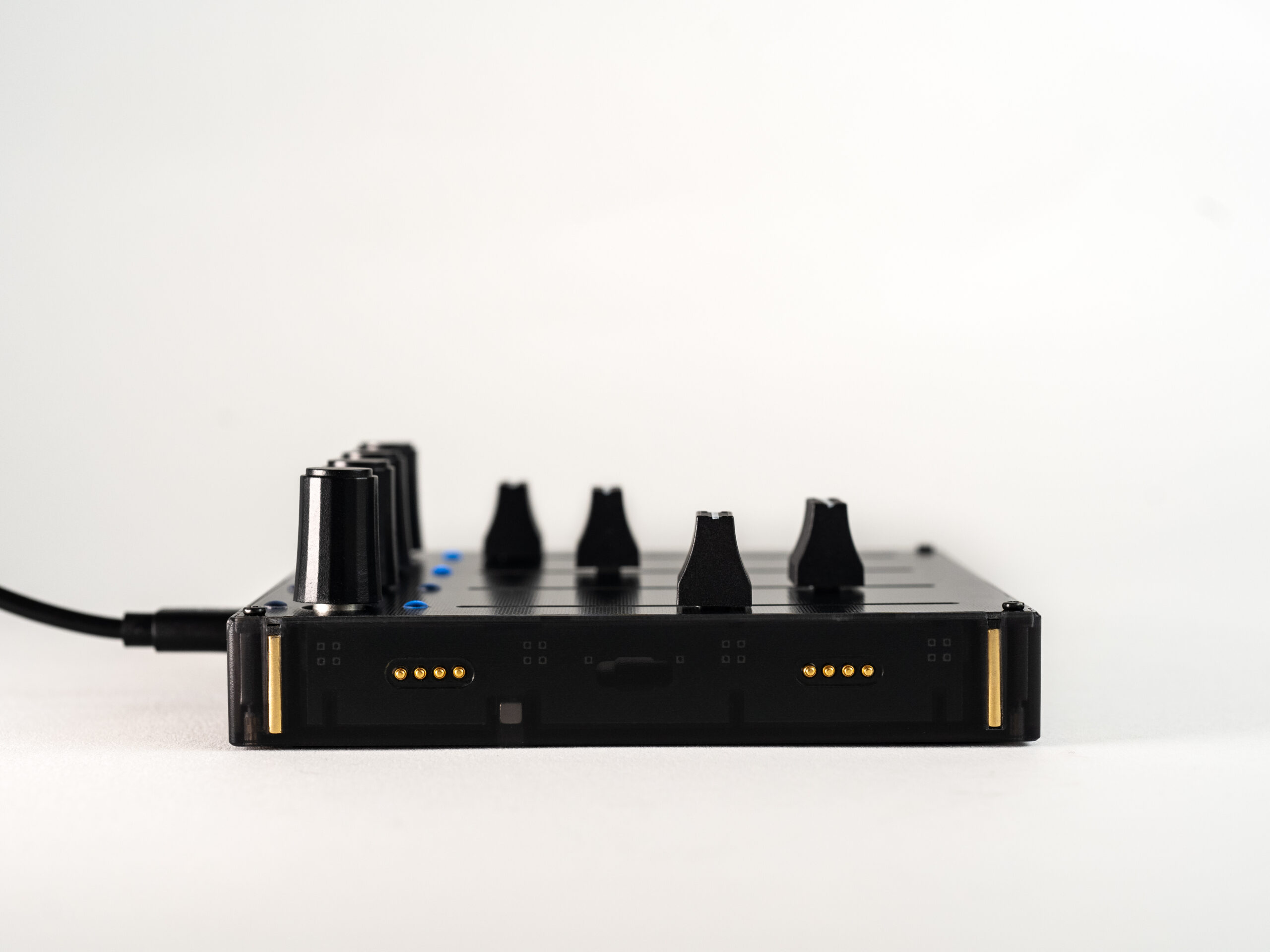 Intech Studio Grid Series 3 - Ef44 Detent - ContrÔleur Midi - Variation 4