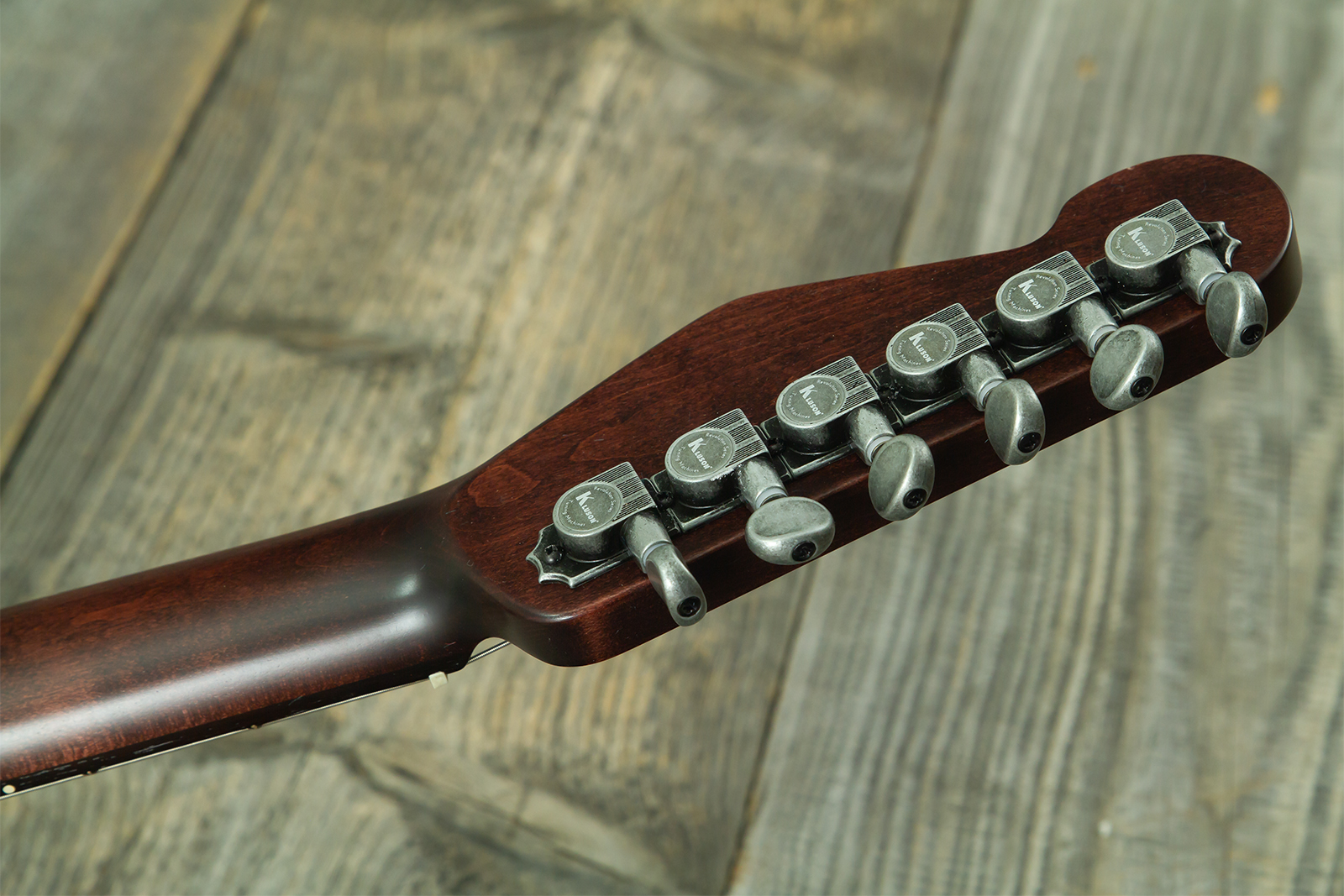 James Trussart Steelcaster Sh Ht Rw #26052 - Red Star Holey Gator Pickguard - Guitare Électrique 1/2 Caisse - Variation 15