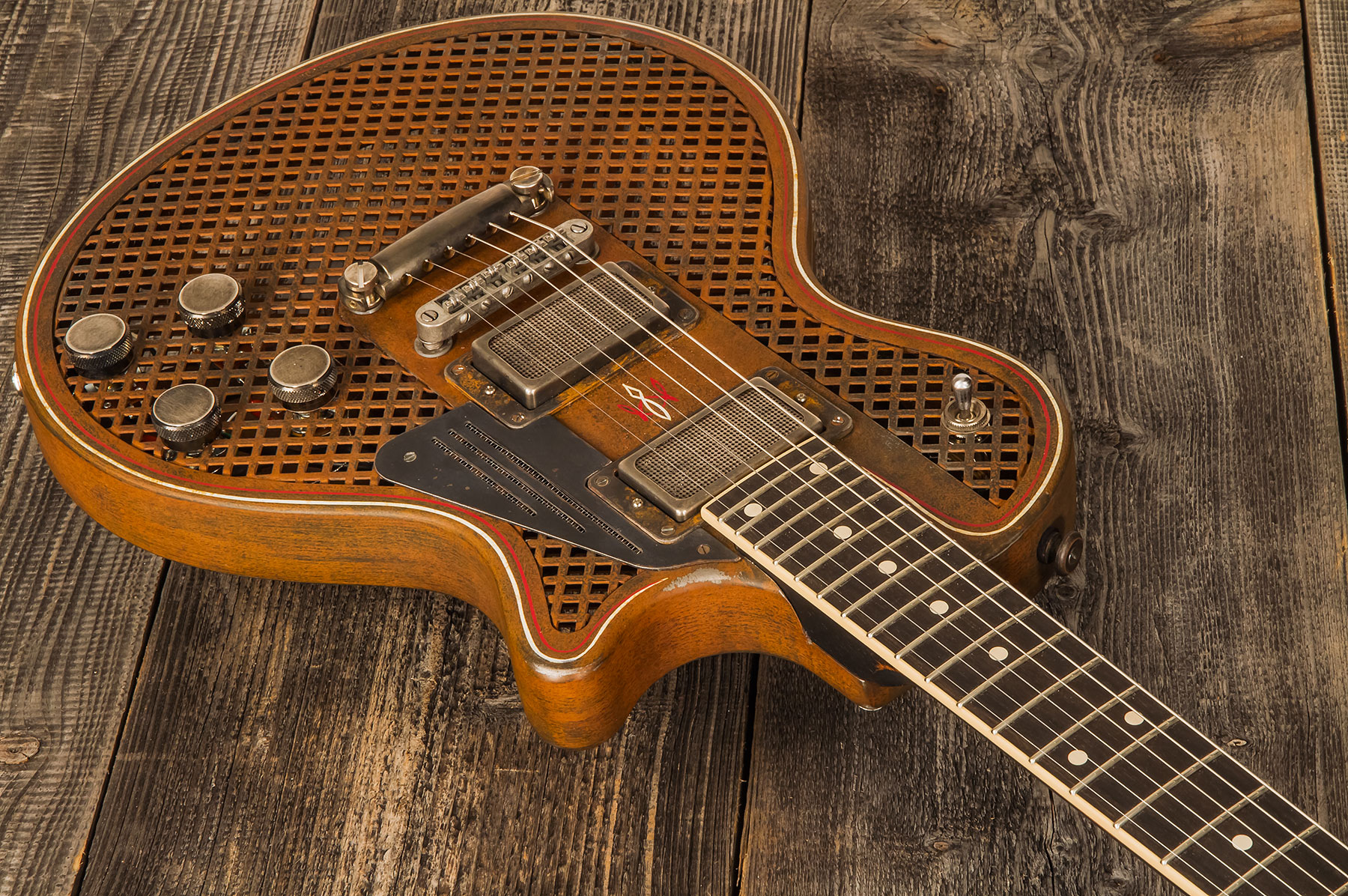 James Trussart Steeldeville Perf.front.back 2h Ht Eb #21179 - Rust O Matic Pinstriped Caged - Guitare Électrique Single Cut - Variation 1