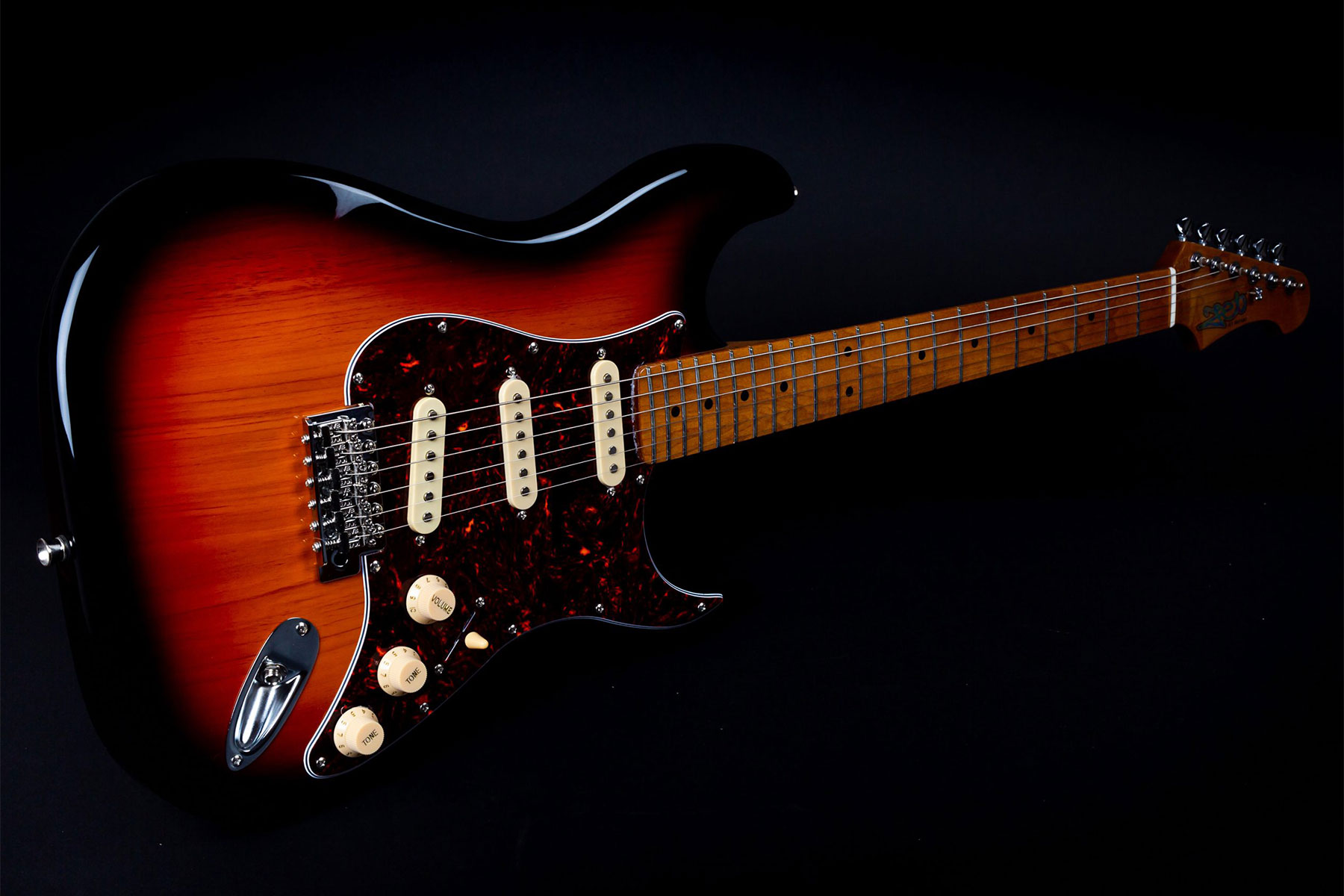 Jet Guitars Js300 Lh Sb Gaucher 3s Trem Mn - Sunburst - Guitare Électrique Forme Str - Variation 2