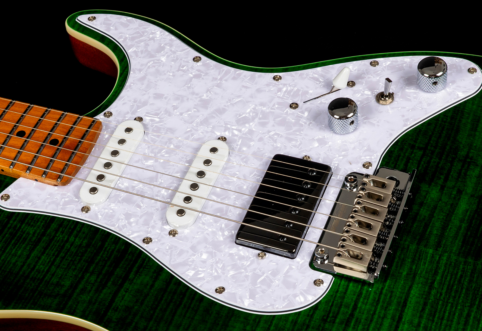 Jet Guitars Js600 Tgr Trem Hss Mn - Transparent Green - Guitare Électrique Forme Str - Variation 4