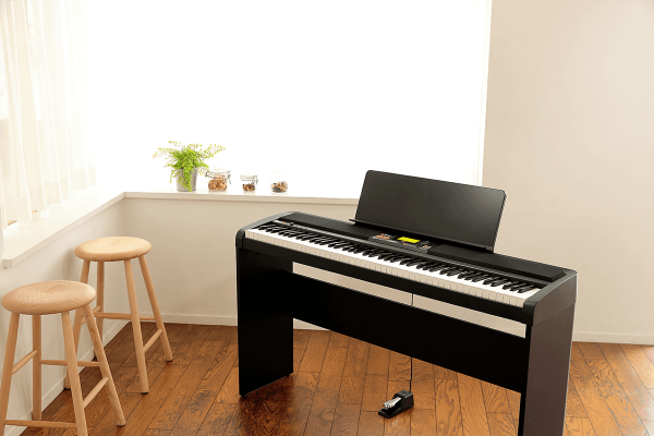 Piano numérique meuble Korg XE20 SP