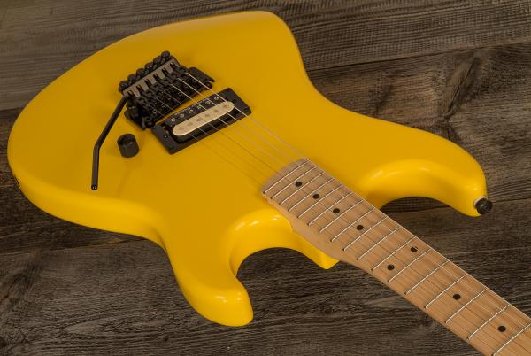 Guitare électrique solid body Kramer Baretta - bumblebee yellow