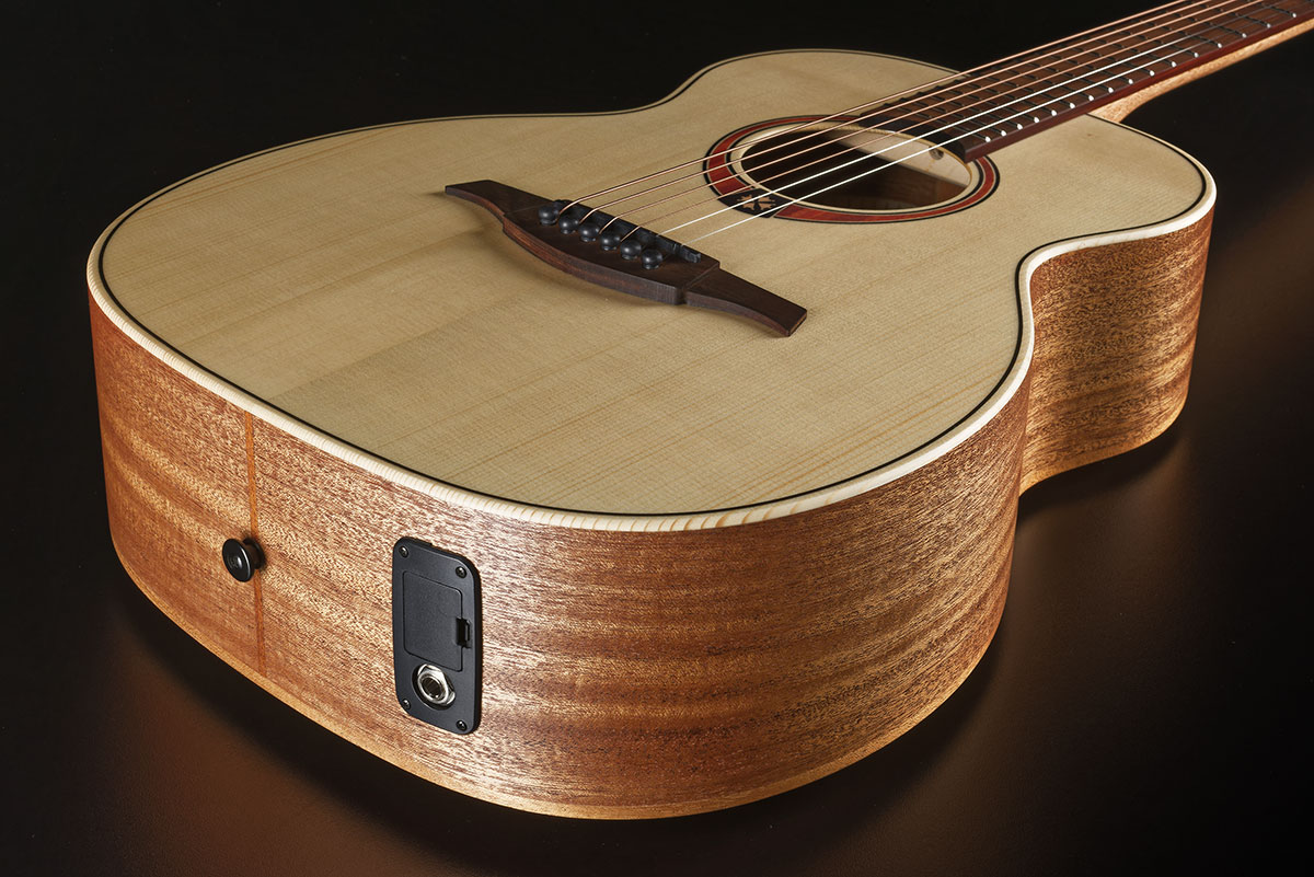 Lag T70te Travel Epicea Khaya Brb - Natural - Guitare Folk - Variation 2