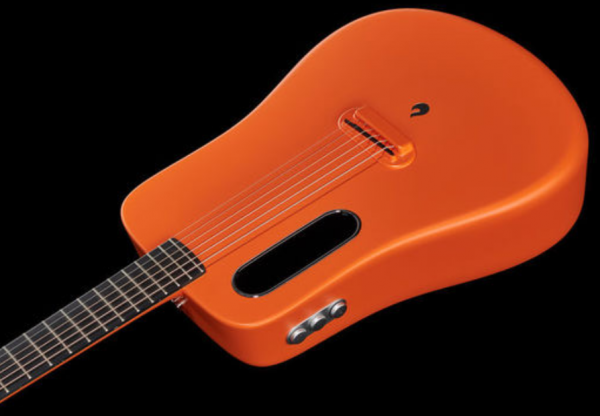 Guitare acoustique voyage Lava music Lava Me 2 Freeboost - orange
