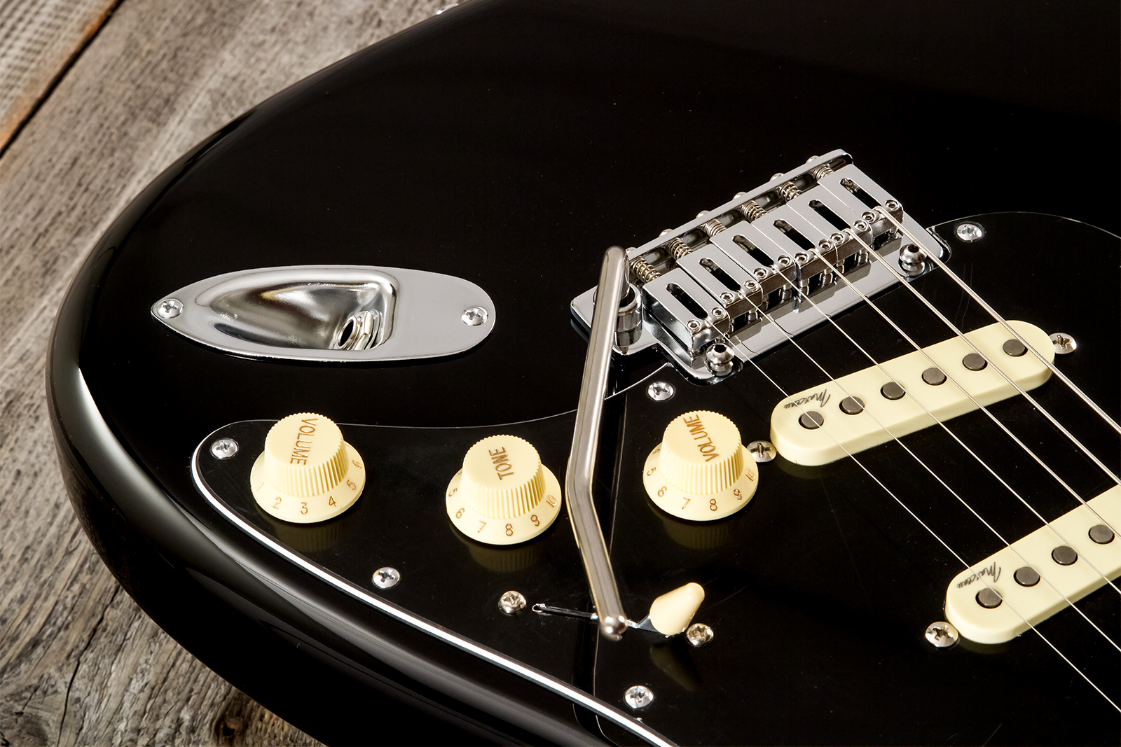 Marceau Guitars Experience Traditional 3s Trem Pf #t226724 - Black - Guitare Électrique Forme Str - Variation 3