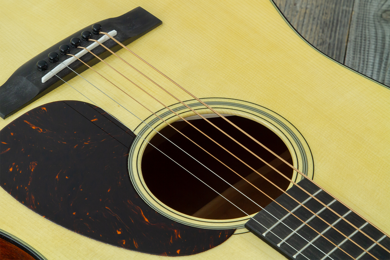 Martin Custom Shop D18 Dreadnought Epicea Adirondack / Acajou Eb - Natural Aging Toner - Guitare Folk - Variation 8