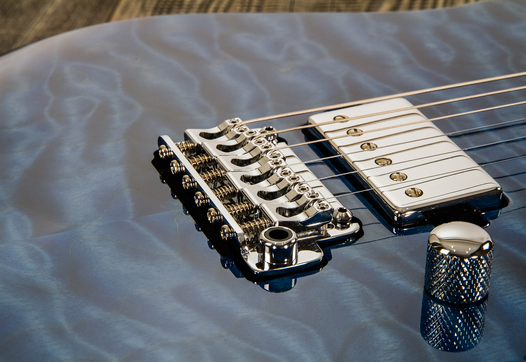 Mayones Guitars Aquila Elite S 6 40th Anniversary 2h Trem Mn #aq2204194 - Trans Blue Gloss - Guitare Électrique Forme Str - Variation 4