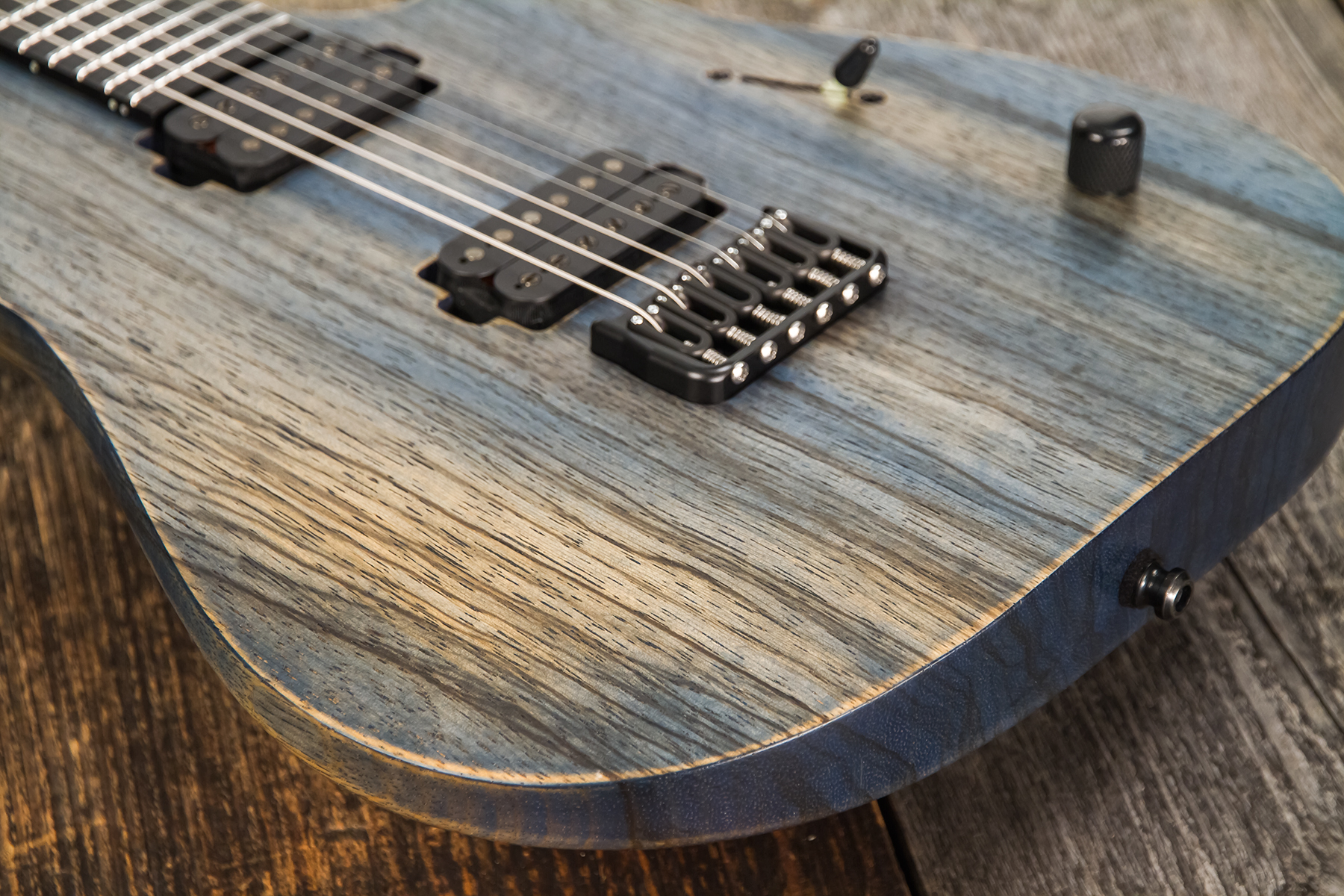 Mayones Guitars Duvell Bl 6 2h Seymour Duncan Ht Eb #2210151 - Antique Blue - Guitare Électrique Forme Str - Variation 3