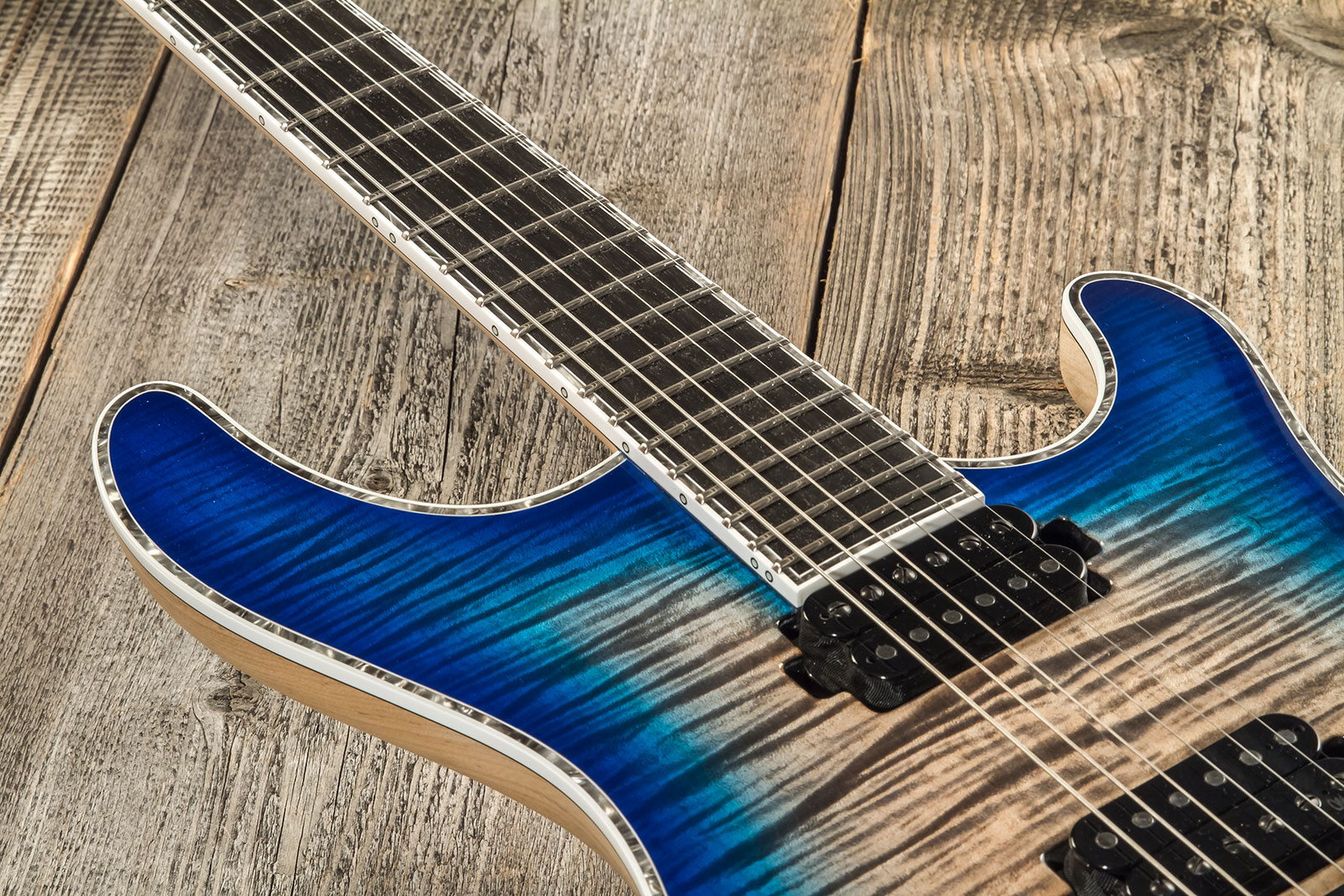 Mayones Guitars Regius 4ever 6 2h Ht Eb #rp2309275 - Jeans Black 3-tone Blue Burst Gloss - Guitare Électrique MÉtal - Variation 3