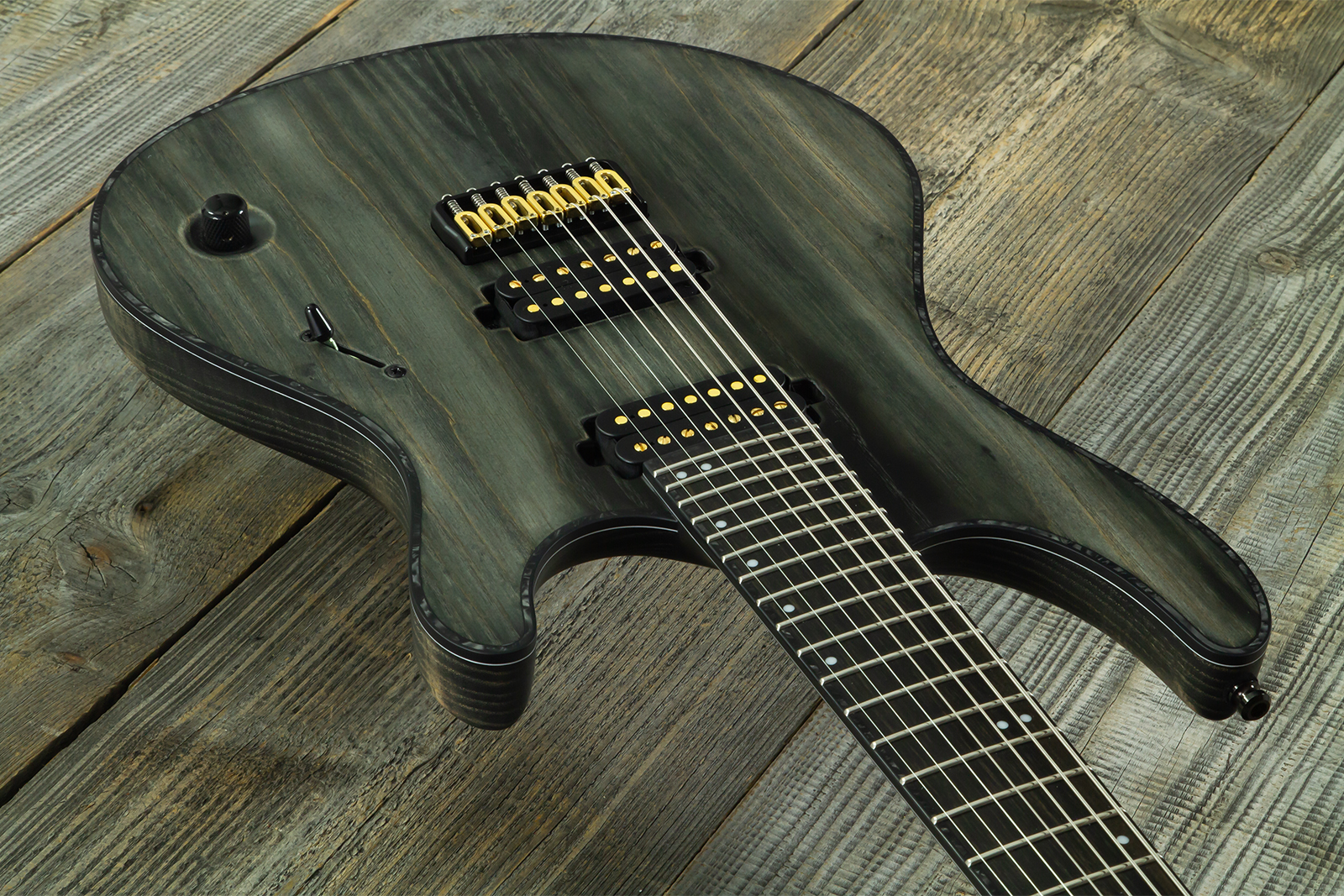 Mayones Guitars Regius Gothic 7c 2h Velvetrone Ht Eb #rf2510207 - Matt Gothic Black - Guitare Électrique 7 Cordes - Variation 2