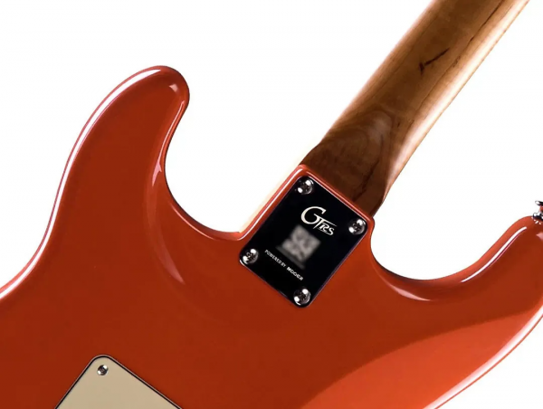 Guitare électrique modélisation & midi Mooer GTRS Professional P800 Intelligent Guitar - fiesta red