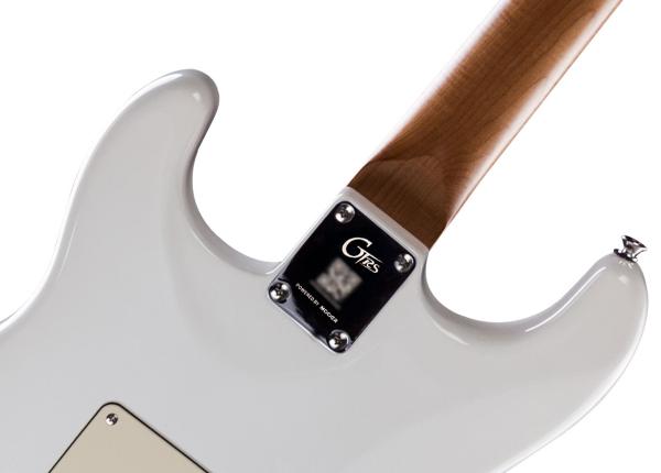 Guitare électrique modélisation & midi Mooer GTRS Professional P800 Intelligent Guitar - olympic white