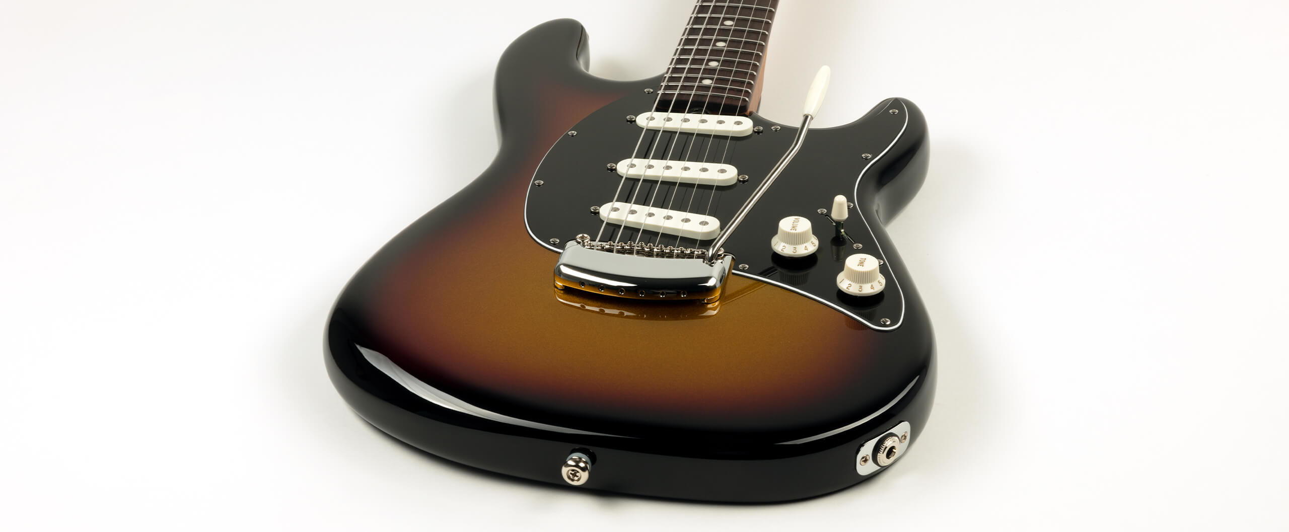 Music Man Cutlass Ht Sss Usa 3s Trem Rw - Showtime - Guitare Électrique Forme Str - Variation 2