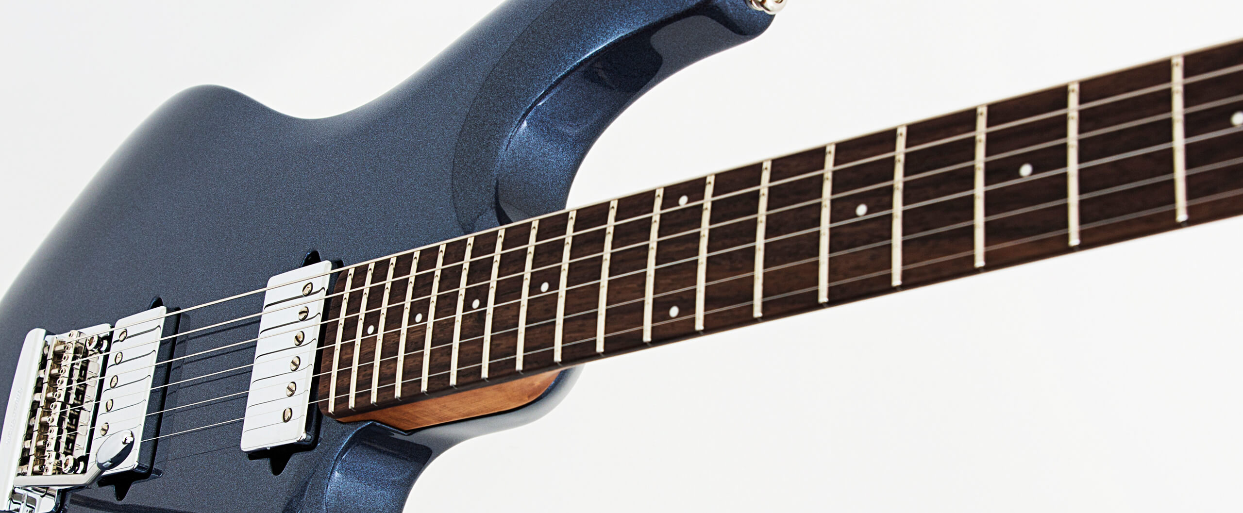 Music Man Steve Lukather Iii 3 Signature Hss Trem Rw - Bodhi Blue - Guitare Électrique Forme Str - Variation 5