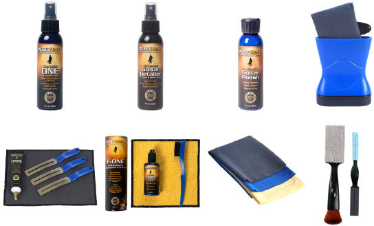 Music Nomad Kit Total Spa - Nettoyant, Huile Pour La Touche, Polish, Outils Et Chiffons - Outils Guitare & Basse - Main picture